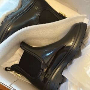 NEW Michael Kira Tipton Rainboitie